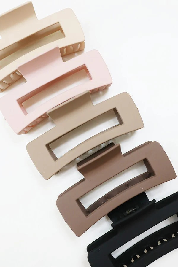 Brooks Matte Cut Out Rectangle Hair Claw - Image 3
