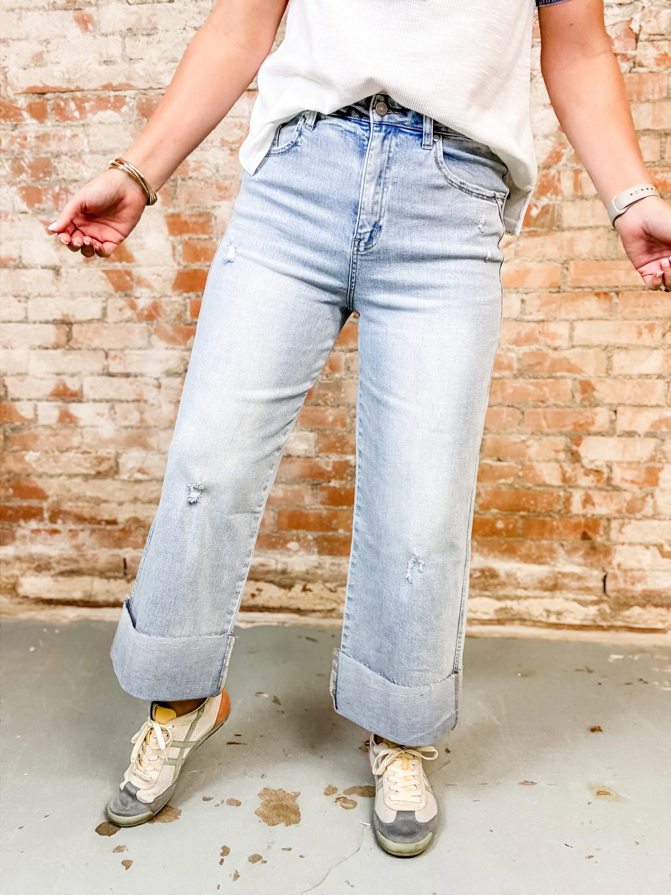 Caselton Cropped Wide Leg Jeans - Image 3