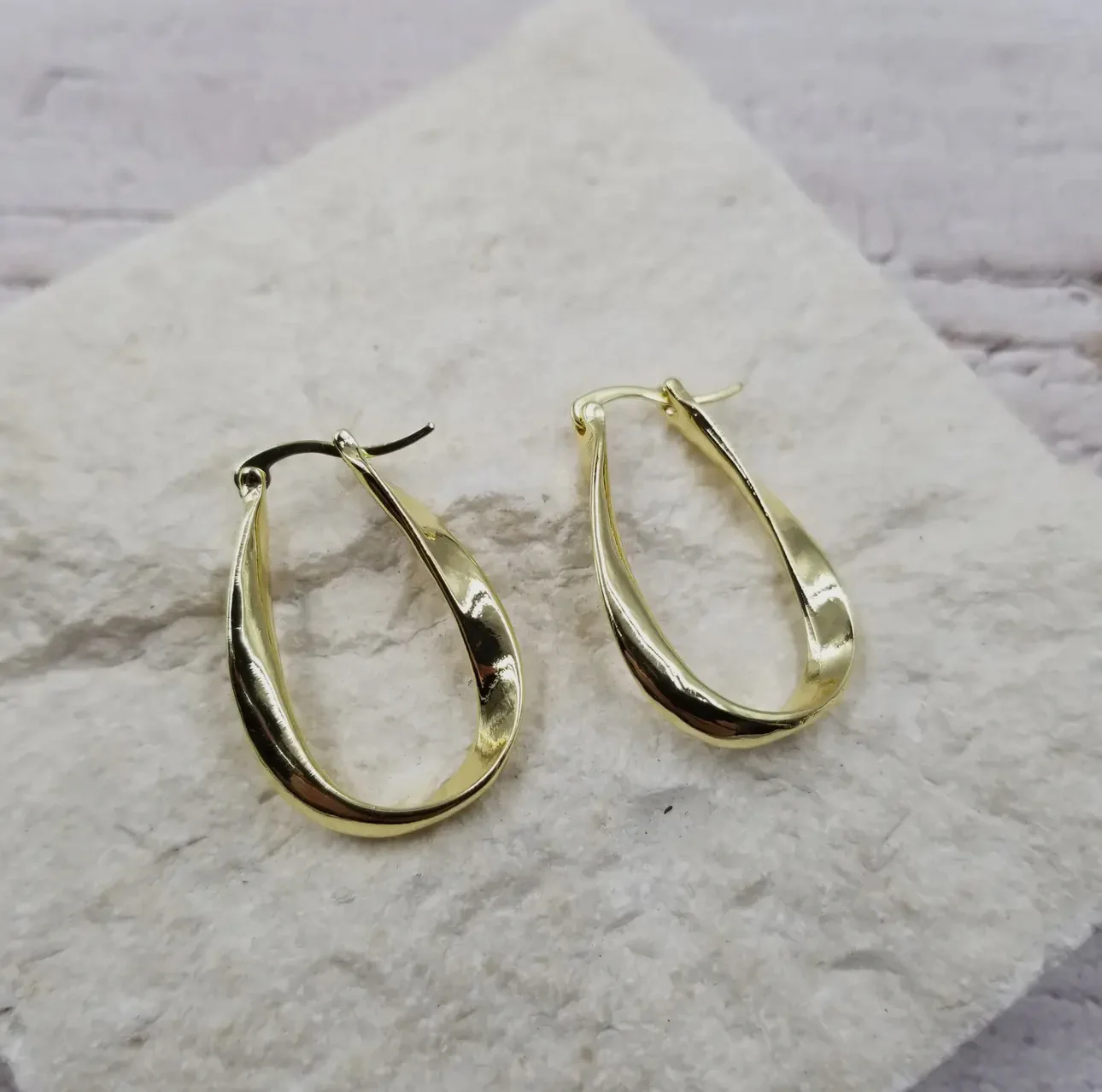 Evelynn Elliptical Earrings - Image 3