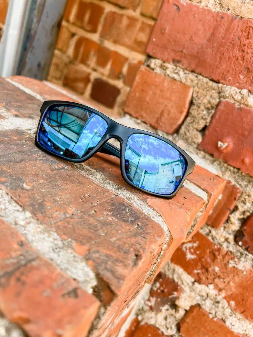 Men's Sun Shades - Image 4