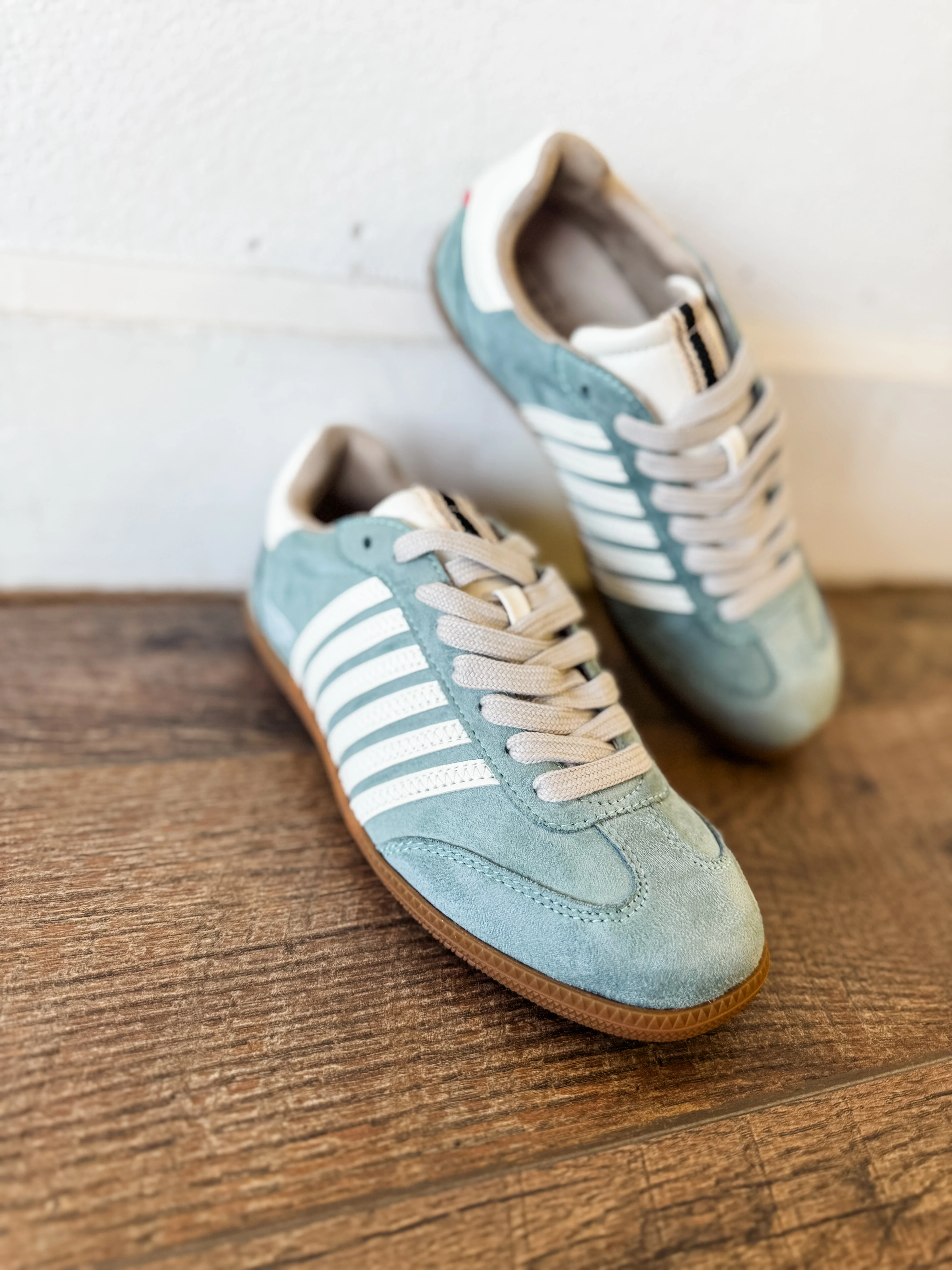Shu Shop Kingsley Aqua Sneaker - Image 4