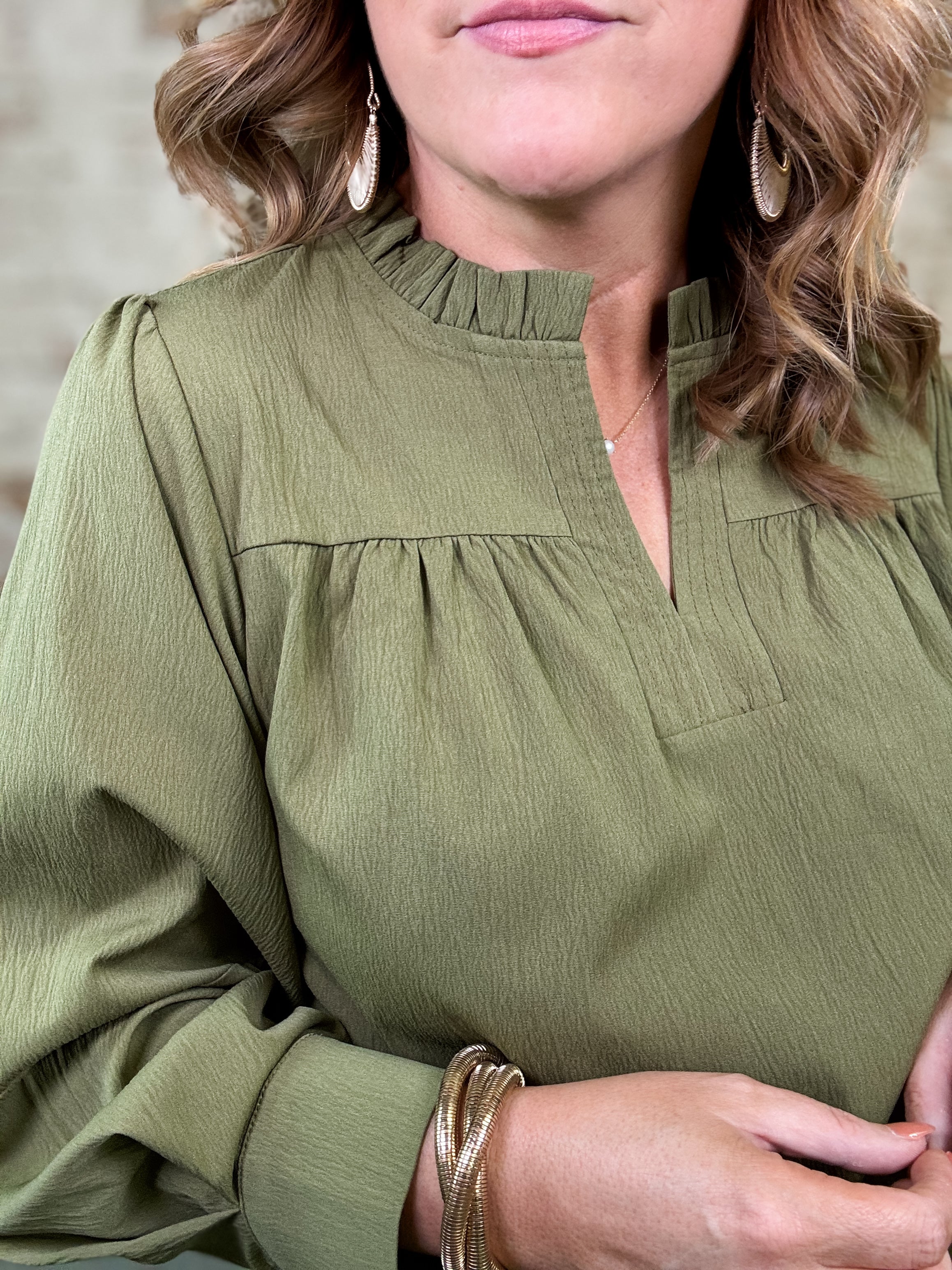 Talli Crinkled Fabric Top - Image 5