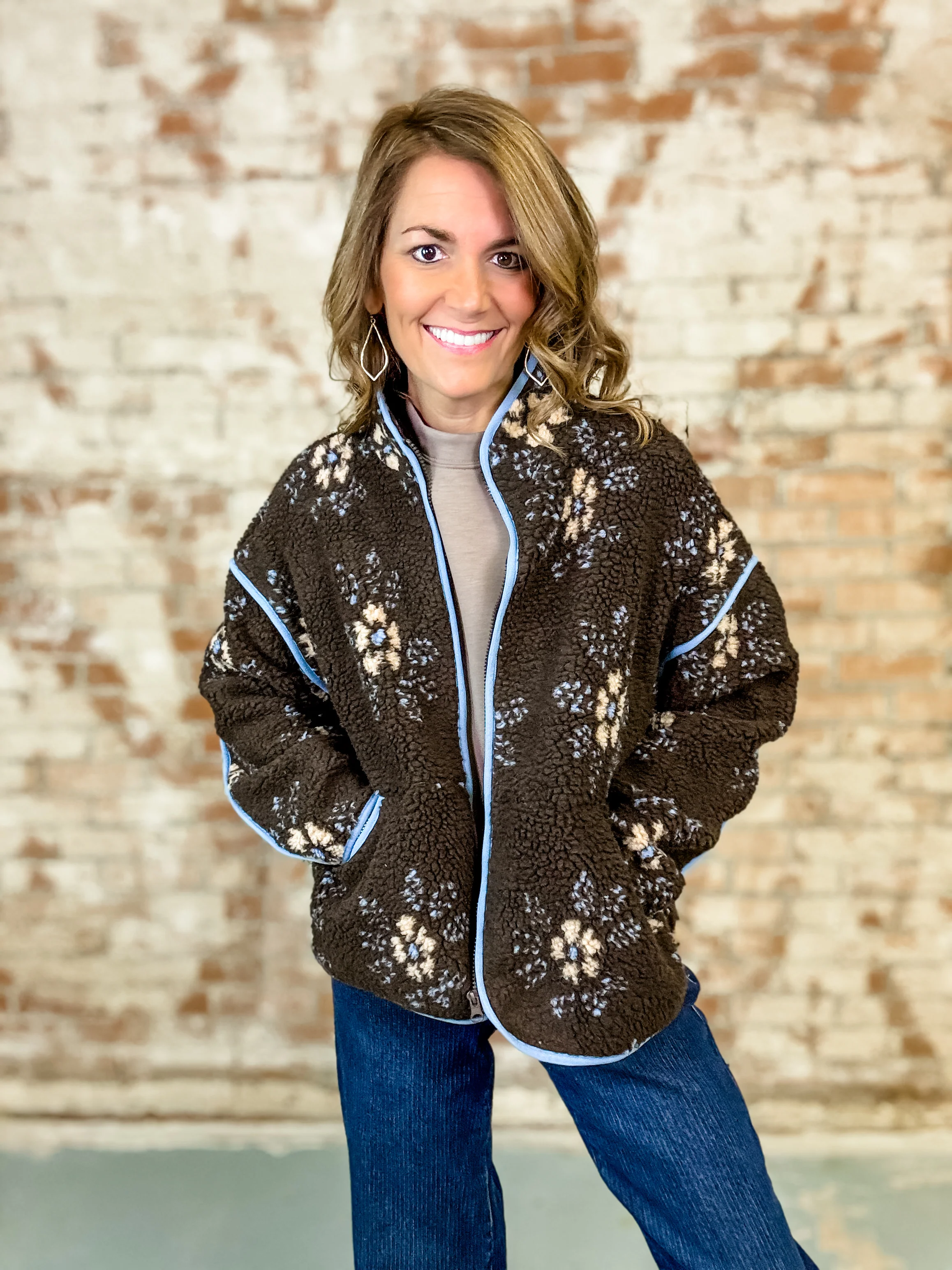 Trudy Sherpa Jacket - Image 5